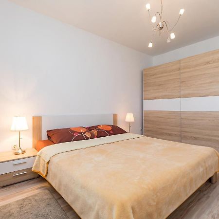 Tasha Apartment Porec Exterior photo