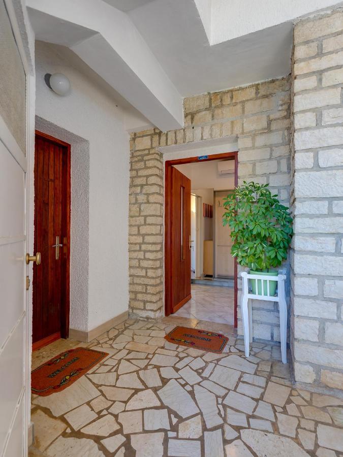 Tasha Apartment Porec Exterior photo